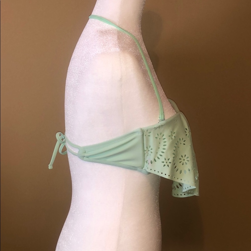 SWIM TOP. Strapless. - Picture 4 of 9